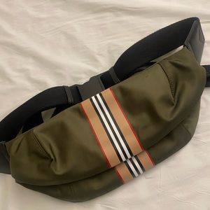 burberry fanny pack